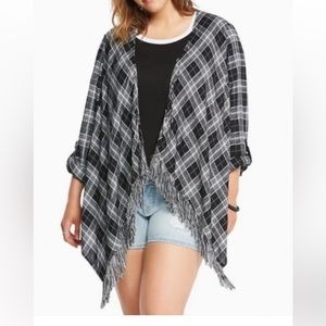 EUC TORRID Black & White Plaid Fringed Kimono Shirt Jacket Shacket